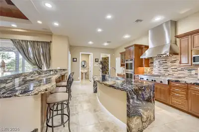 2807 Richmar Avenue Kitchen