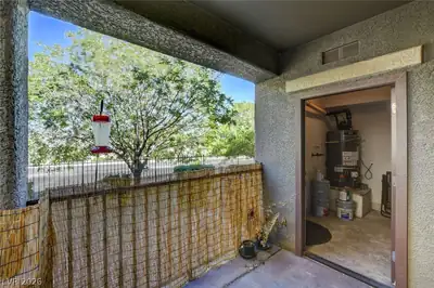 6868 Sky Pointe Drive 1038 Patio