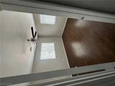 229 Paradise Bird Street Bedroom