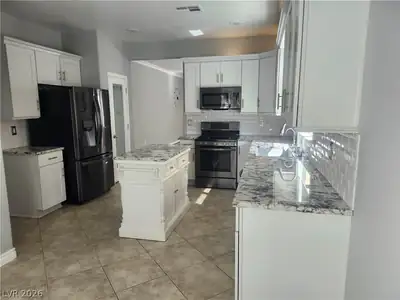 2312 Willow Wren Drive Kitchen