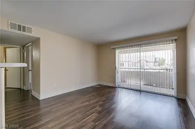 5710 East Tropicana Avenue 2106, Las Vegas