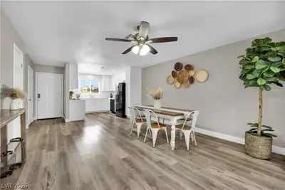 805 North 19th Street Dining Area