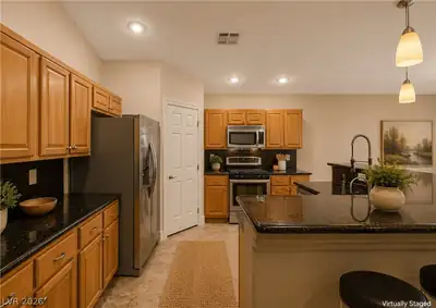 8317 Jeremiahs Lodge Avenue Kitchen