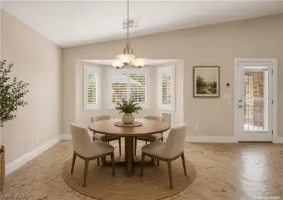 8317 Jeremiahs Lodge Avenue Dining Area