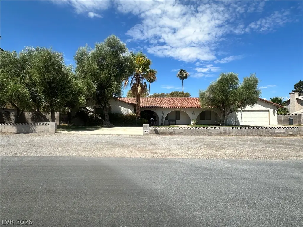 3865 Robar Street