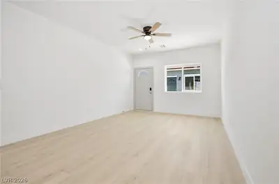 2001 South Dandelion Street 4 Living Room