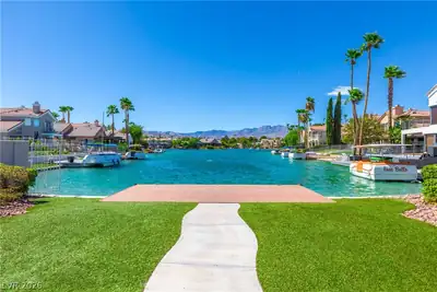 3056 Yankee Clipper Drive Waterfront