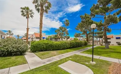101 Luna Way 149 Yard