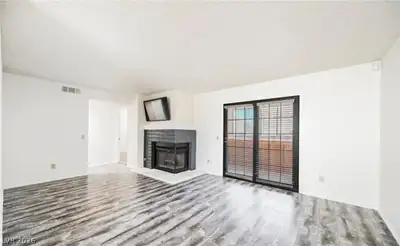 101 Luna Way 149 Living Room
