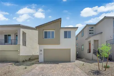 5925 Obsidian Sky Avenue Front of Structure