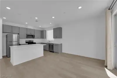 5925 Obsidian Sky Avenue Kitchen