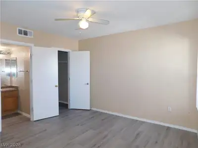 7255 West SUNSET Road 2029 Primary Bedroom