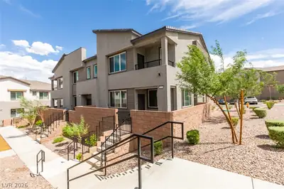 1035 Valeria Ridge Lane 