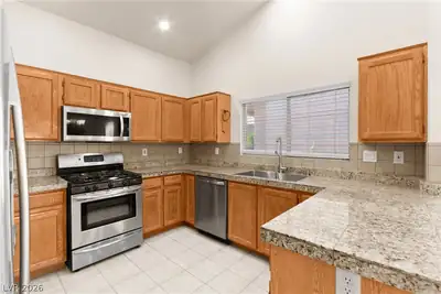 3425 Baldoyle Lane Kitchen