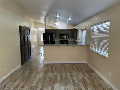 2113 Feather Bush Street Dining Area