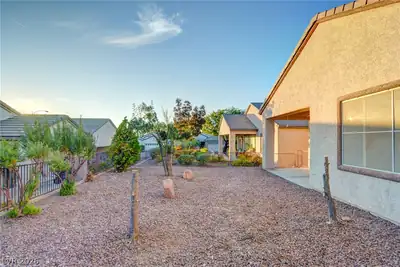 2339 Tranquil Moon Street Yard