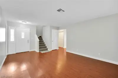 8136 Spur Court 