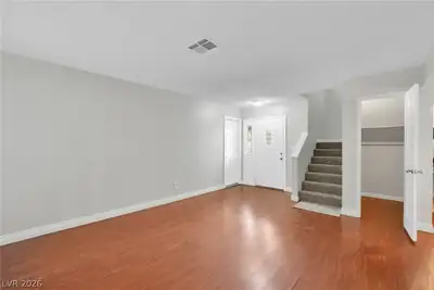 8136 Spur Court 