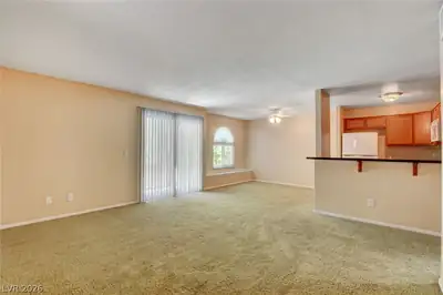 3145 East Flamingo Road 1039 