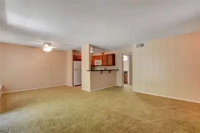 3145 East Flamingo Road 1039 