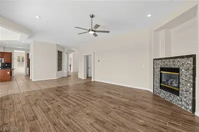 7308 Buttons Ridge Drive Living Room