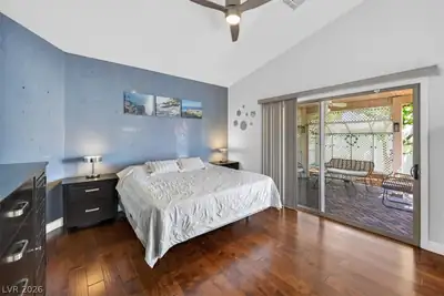 9686 Giddings Avenue Primary Bedroom