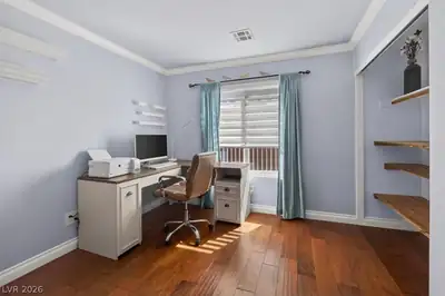 9686 Giddings Avenue Bedroom