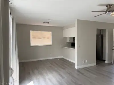 2350 Cardiff Lane D Dining Area