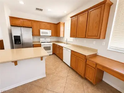 5828 Post Mountain Street Kitchen
