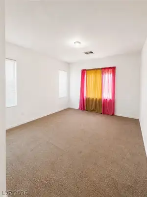 5828 Post Mountain Street Bedroom