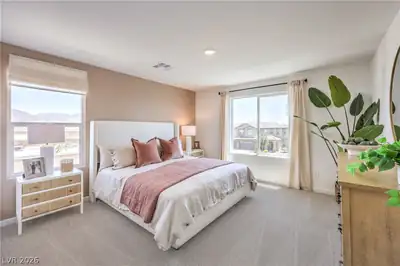 7401 BALENGER BAY Avenue Primary Bedroom