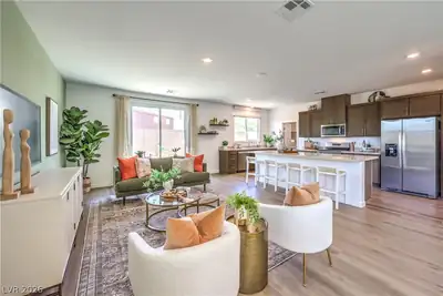 6028 Bamboo Breeze Way Living Room