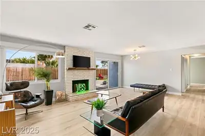 1707 South 8th Living Room