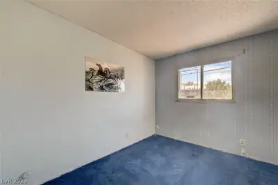 1209 Helen Avenue Bedroom
