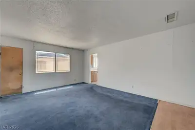 1209 Helen Avenue Living Room