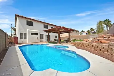 1416 Phyllis Pool