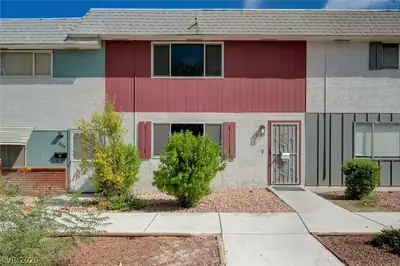 571 Greenbriar Townhouse Way, Las Vegas