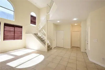 6665 Coral Springs Circle Entrance Foyer