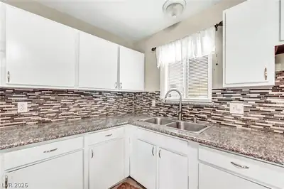 5801 Harmony Avenue, Las Vegas, NV 89107 Kitchen