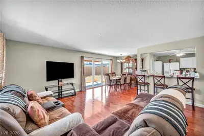 5801 Harmony Avenue, Las Vegas, NV 89107 Living Room