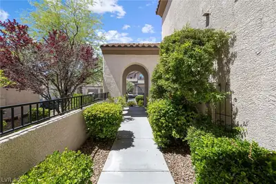 820 Colina Alta Place, Las Vegas, NV 89138 