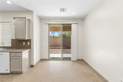 4621 Milvio Avenue Dining Area