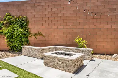 5981 Smith Valley Road Patio