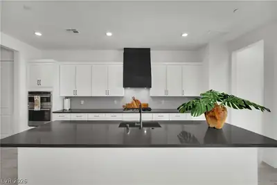 30 Barrio Alto Court Kitchen