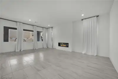 30 Barrio Alto Court Living Room