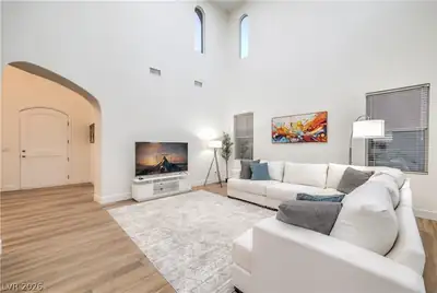 2571 Red Springs Drive Living Room