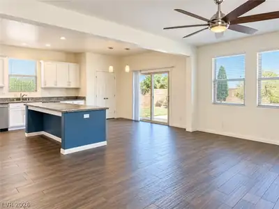 320 Point Loma Avenue Living Room
