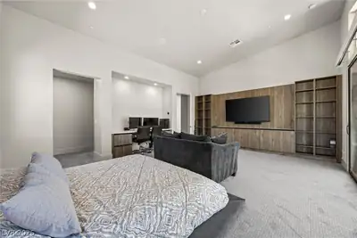 5245 Fading Sunset Drive Bedroom
