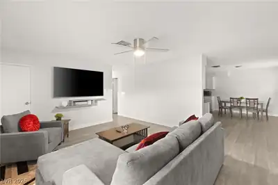 615 South 10th Street A Living Room