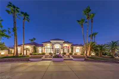 9390 Stange Avenue Las Vegas, NV 89129